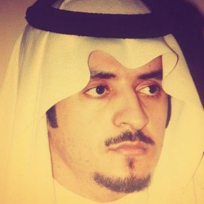 لكم الدنيا ولي النصر .