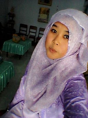 Silvia Na'ilul Muna, S. Tr. Keb || Ya allah, jk cinta it indah labuhkanlah hati ini kpd lelaki yg bener bener pantas menjadi imamku.(ˇʃƪˇ) aamiin 290692