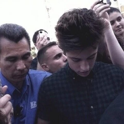 free follow from @camsundae :) ask for a followback from her if you want to