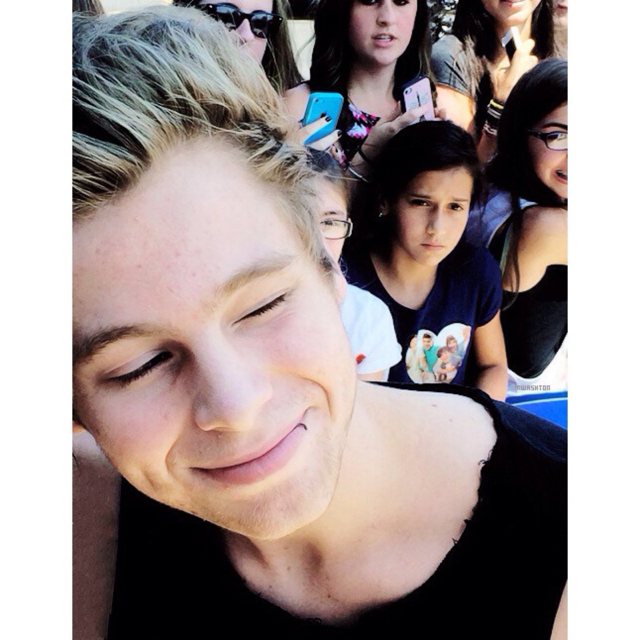 labelluke's profile picture. //books & bands//