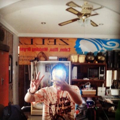-love the landscape terus kadang jadi tukang pijit tuts- Check this  http://t.co/7Y0Up9Zh60
