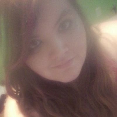 Hi I'm kailee i have a story if you care youll ask #imrandom #UNICORNS #CARROTS