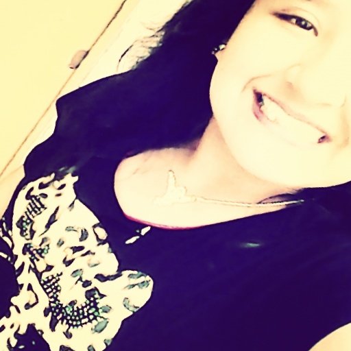 suigueme y te sigo!!(: así de fácil!! *-*