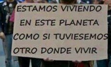 Coleccionista de emociones.!
Y si nos abrazamos sin celebrar nada?