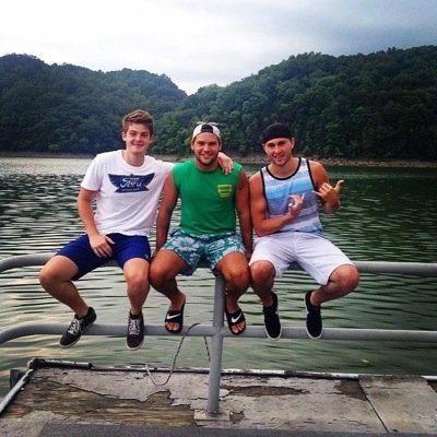 Roadie for life! Packer forever! Love you! 5/5 We are a country man band -Restless Road
