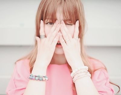 분홍색/핑크색과 관련된 모든 것을 트윗하는 봇입니다. / 100% 수동 / 하루에 5장 이상 트윗 (중복사진) / 네이버. 텀블러. 트위터. 배경화면 어플 *출저* / 인용알티(X) 제보(O)