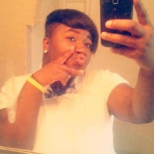 _i dont take bullshit from nobody if you push my buttons ima push yo face in frfr.