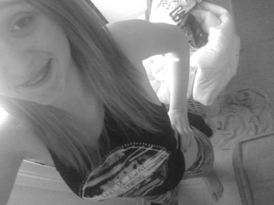 DM me if you wanna know anything?(; dont be shy! #bisexual pride!(; 940-444-1295, hmu(;