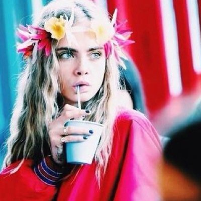 @SelfiesdeRitaO es solo MIA ♡|| kik: KritaD #FamilyFake