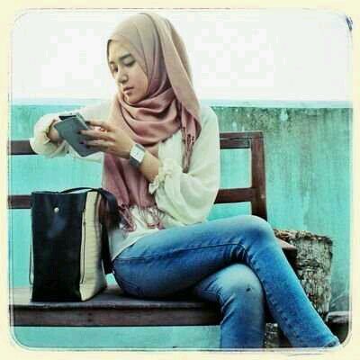 dr_mey's profile picture. 