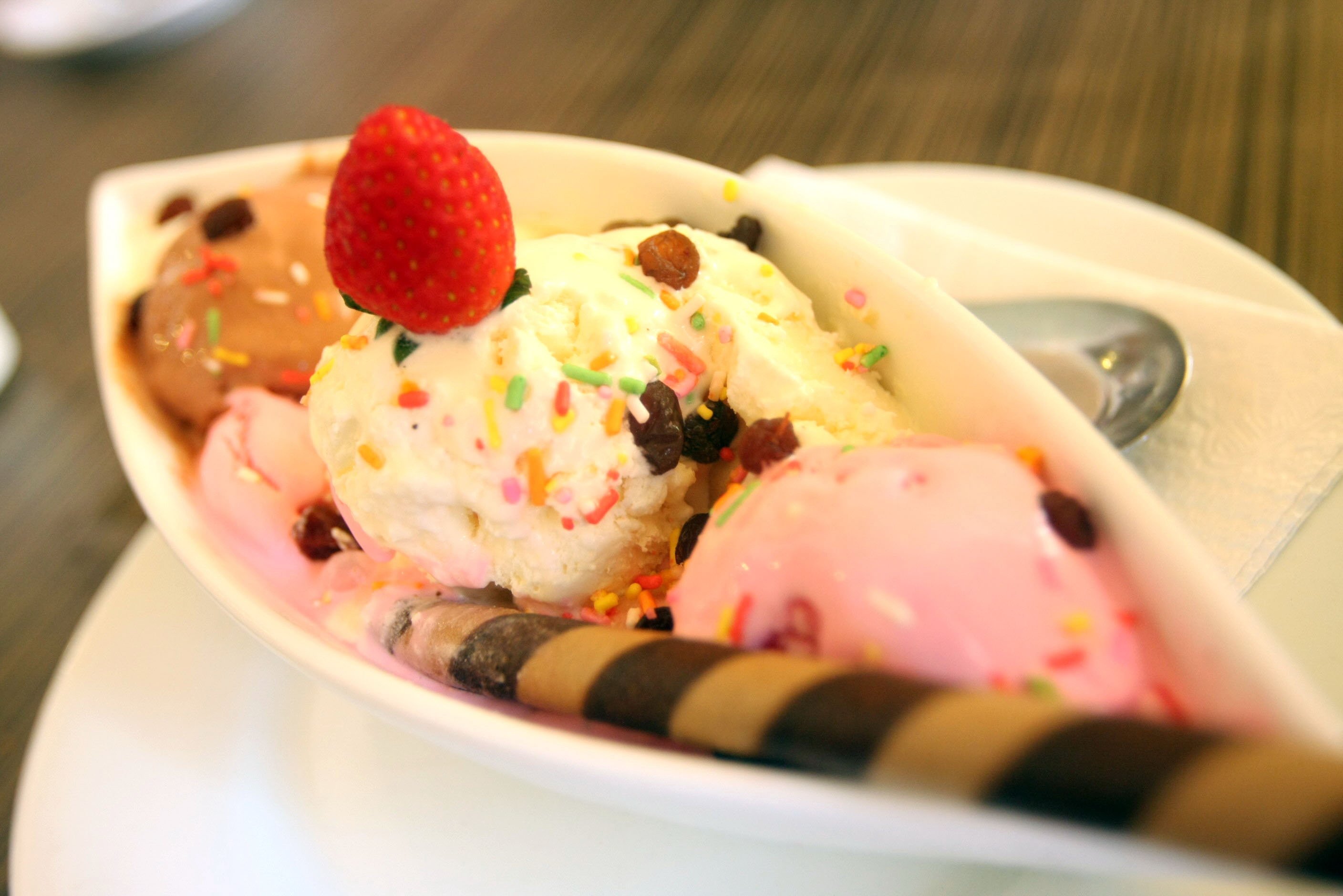 We love delicious food. #food #icecream #bacon #coffe