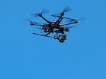 Im Hubschrauber gibts immer einen der hubt und einen der schraubt!