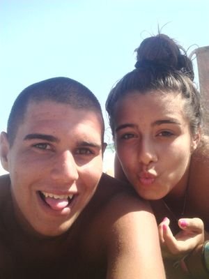 VIVE Y DISFRUTA:(:J ELLOS Mi rey te amo muchisimo♡LOCAMENTEENAMORADA♡27.04.2013 Mas que una fecha sin final*-* lo mejor que me a pasado en la vida♥BOBI
