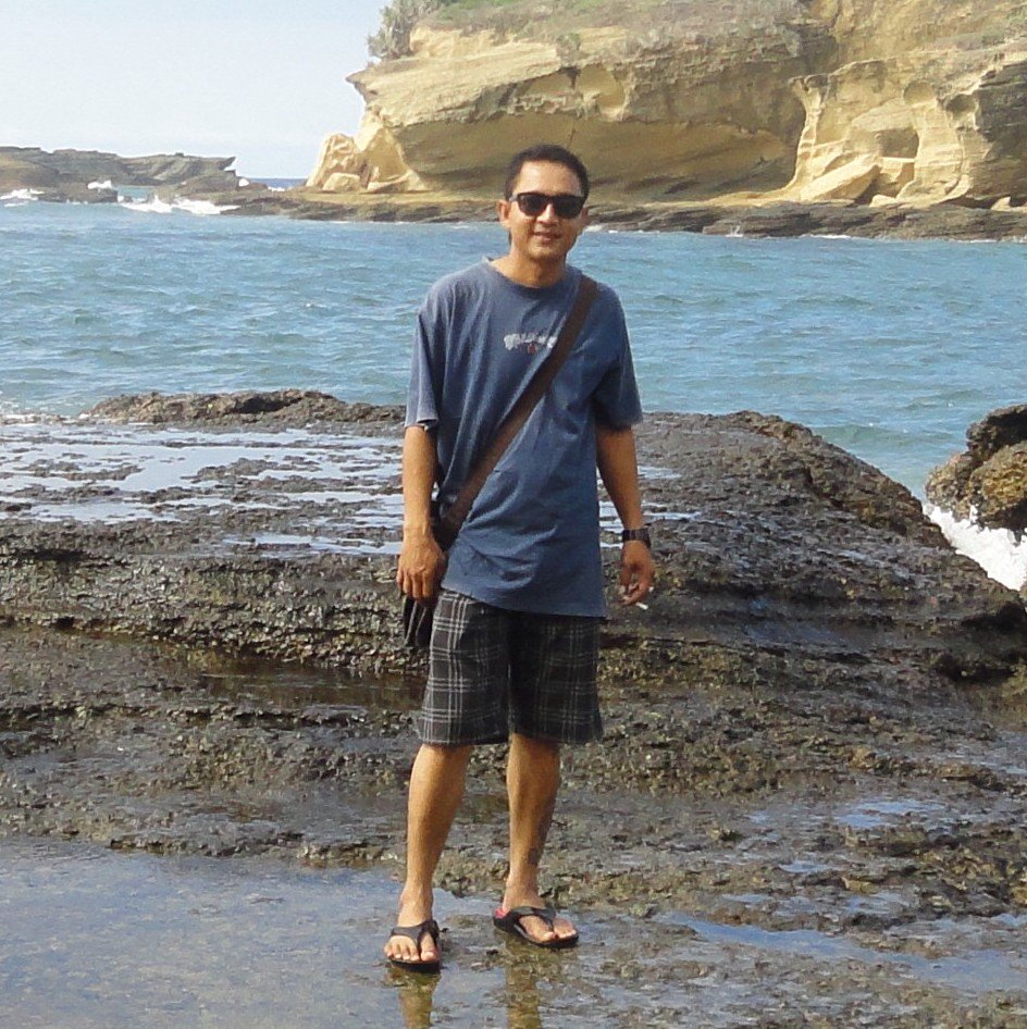 dewaparamartha's profile picture. everyday is holiday