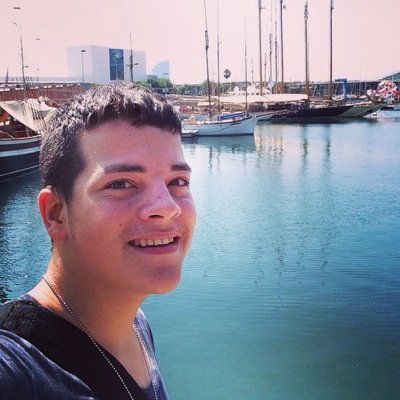 ilronzo96's profile picture. Ama l'imperfetto tuo prossimo con l'imperfetto tuo cuore.