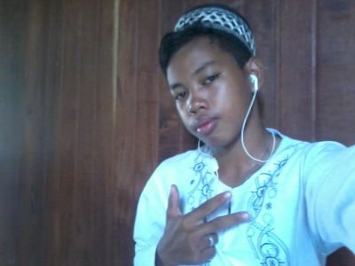 sah_wahny's profile picture. 22 september 1998 || samarinda