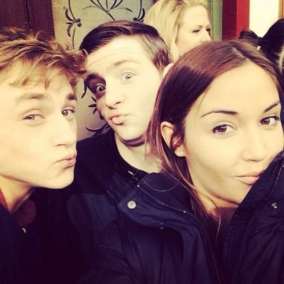 BranningHot's profile picture. Actress in @Eastendersbbc and i am also a ex-alchohalic my love intreast is