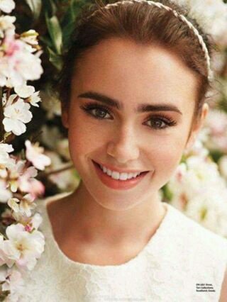 Lily Collins Croatia fans