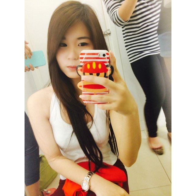•line, instagram, skype, ask.fm : silviaphiia
•path : Silvia Lim