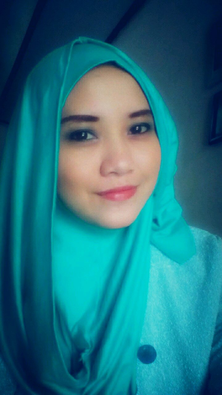 Ingin menjadi istri sholehah yg berbakti untuk suami @chunshuban dan menjadi ibu yg selalu menjaga anaknya Achmad Fauzi Badawi dgn baik