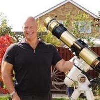 Passionate about astronomy, photography, outreach, science writing, strength training, speaking Spanish and showcasing the Sun's dynamic beauty!