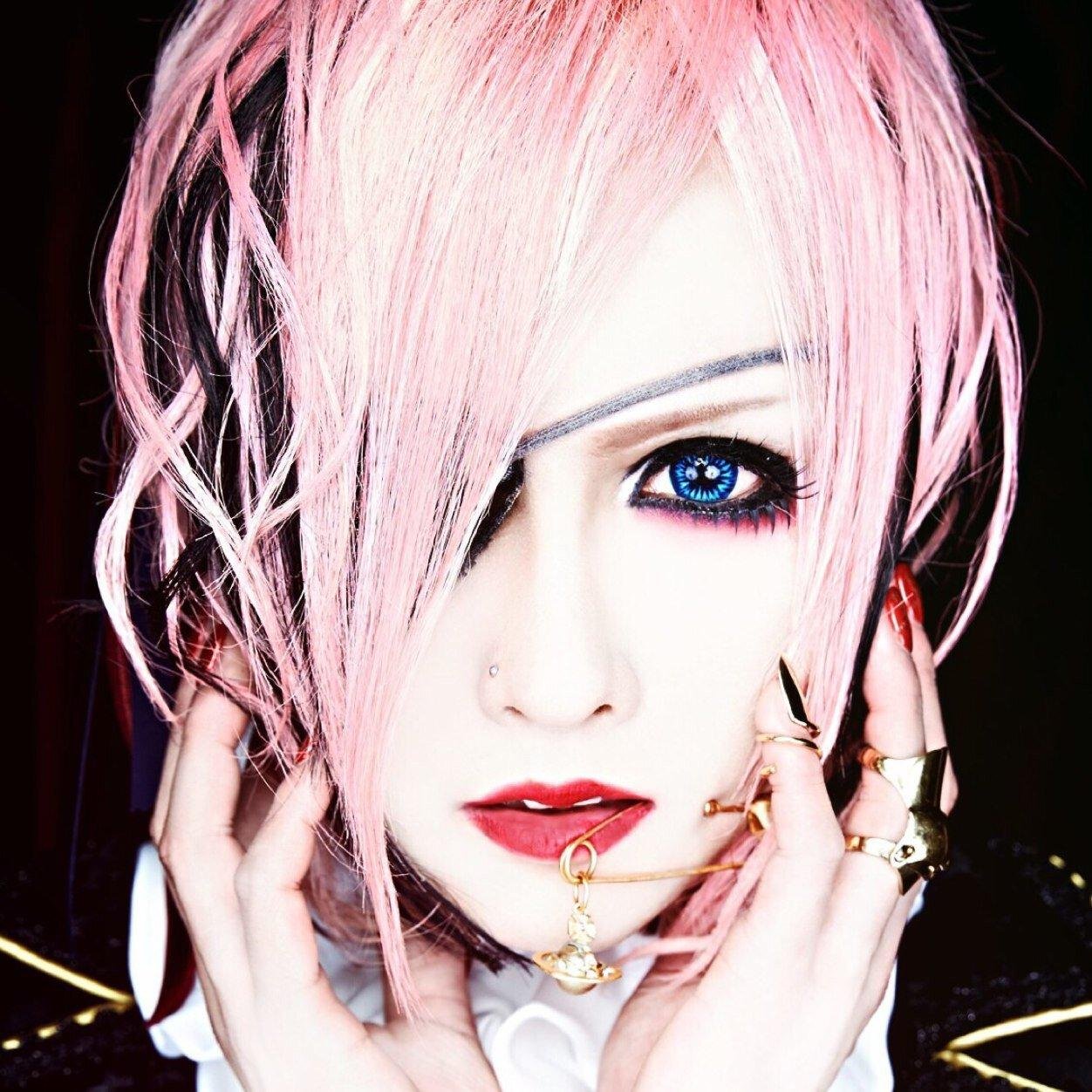 恋一 Koichi Bambi Twitter