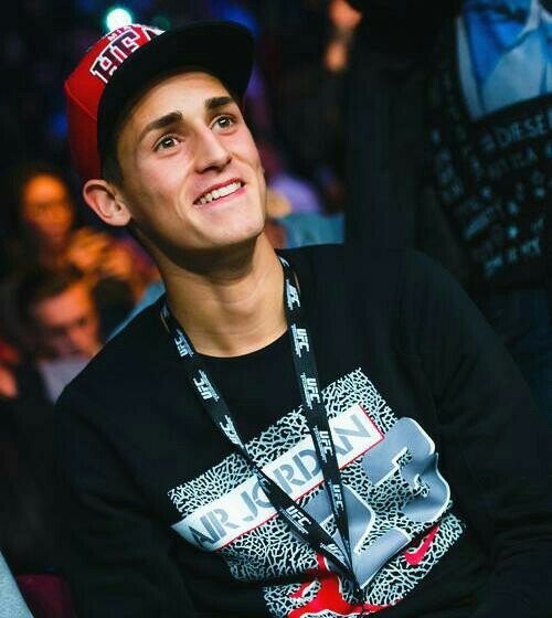 houssemboussai1's profile picture. 