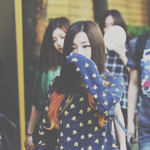 Be a person who shares. / krystaljungchilvalries's
