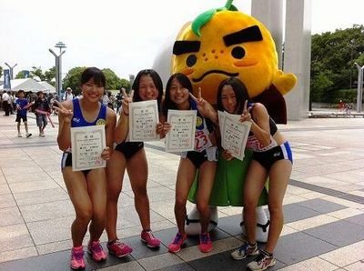 女子高生が好きな男子高生です。 時に人の悪口や本音、愚痴など、呟きます