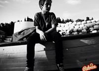 YOUNG, WILD AND FREE...
Follow me and i will follow you back.
5sos, janoskians,the vamps, R5...