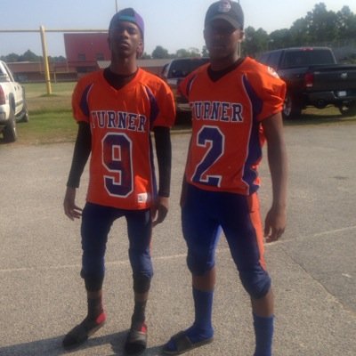 Senior 15' Wide Reciever #⃣9⃣