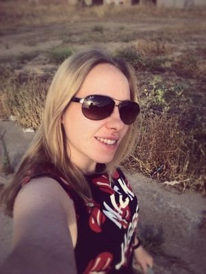 Rubicherif's profile picture. Aficionada al arte, a la musica, y la naturaleza
. No me gusta la gente falsa sino la gente transparente...