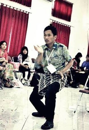 HeriadiDarwis12's profile picture. Tutor di Metro English Course