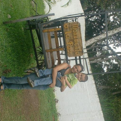 yolly52's profile picture. 