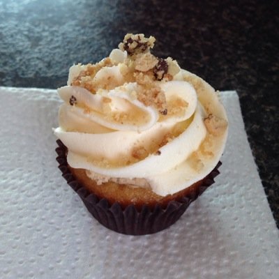 serving up great flavoured cupcakes. Available for private events, weddings, birthday parties with or without truck.  They are must have cupcakes ....gauranteed