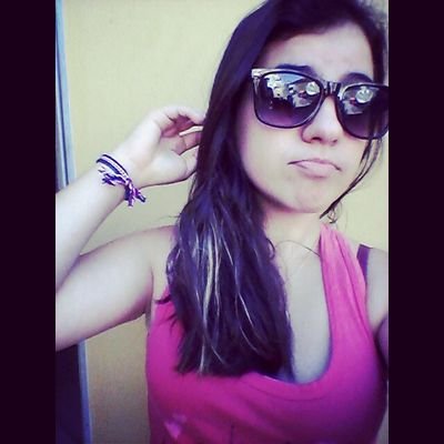 - 19 anos | Skype: rebeca.silveira5
|