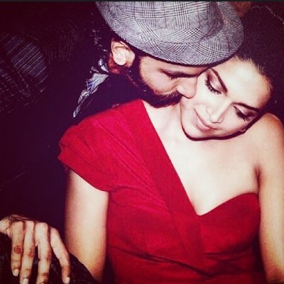 I ship Deepveer, love shahid kapoor & SRK! I admire Priyanka Chopra