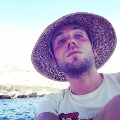 Laureato/Disoccupato. Alla ricerca della felicità..Sorrido!Responsabile Formazione PD provincia BAT #finalmentesud Consigliere delegato alle Politiche Giovanili