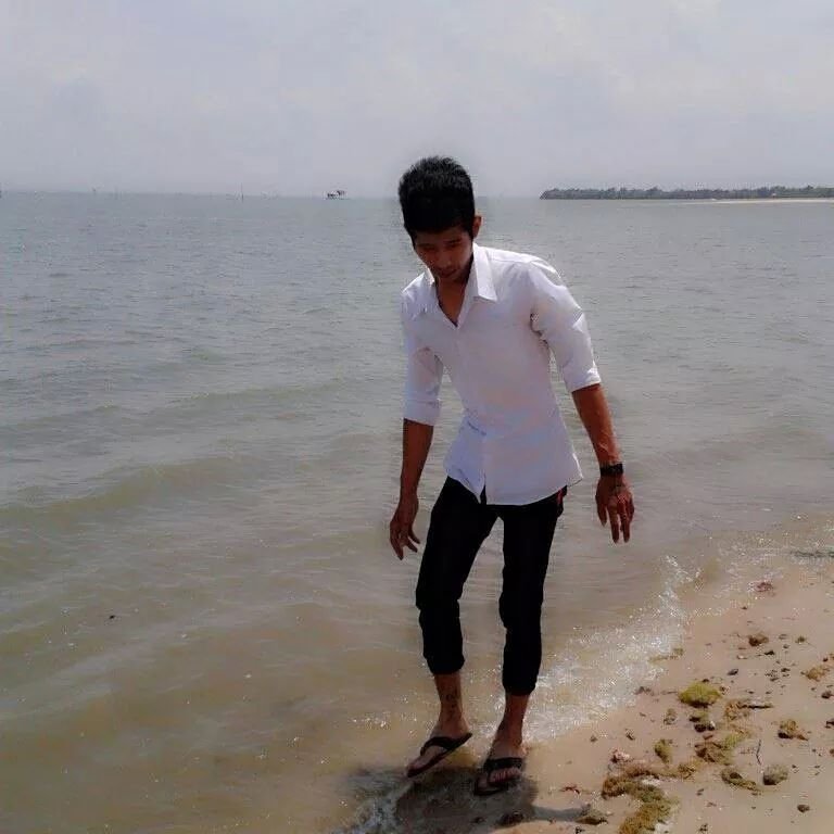 nutskanut's profile picture. 