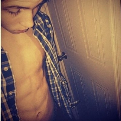 chase_riley1's profile picture. 17 oklahoma life. Longboarder. Im into blondes. Hmu