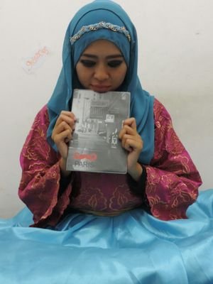 I am teacher ^-^ . I am crazy about painting, drawing. I love my family, i love my mom, my father is my best artis. My sisters are Wulandari. I am Sailormoon.