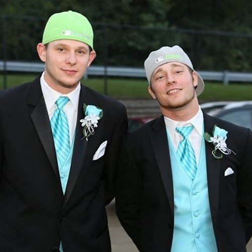 Tomj1s14's profile picture. WTF