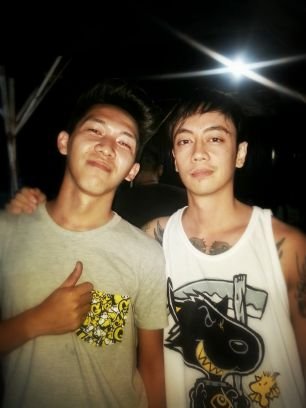 kiyotik's profile picture. Bio-logy.