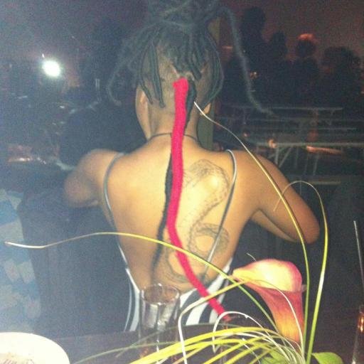 IndalO_O's profile picture. every-time m gettin closer to knowing myself #Boom something happens.i must b God's experiment. I could b an artist. I could b a shifter. art is Waaaah