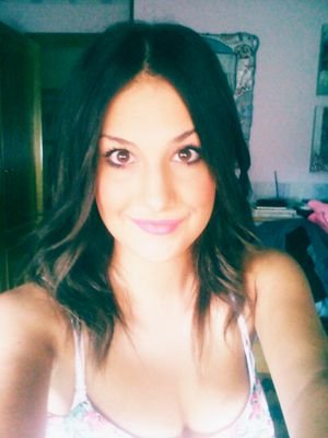 Estudiante de Publicidad y RRPP en la UNAV.                              Ready or not, here I come.