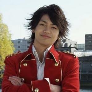 Captain of the Gokai Galleon. Leader of the Pirate Sentai. King of the Pirates. Did not eat magic devil fruit.