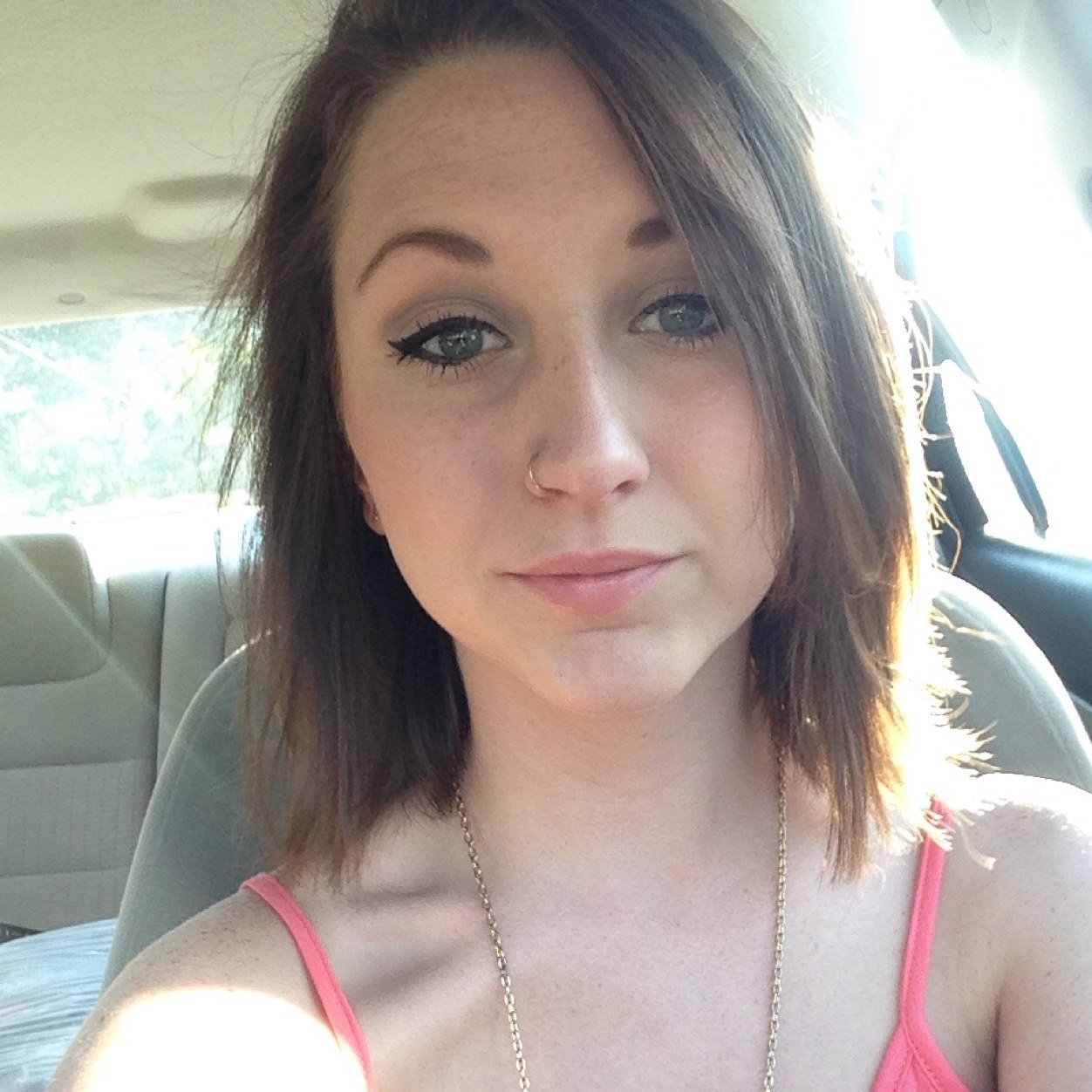 Social worker. Southern belle with a twist. Saved by the sweet grace of God. Avid Nacho enthusiast.