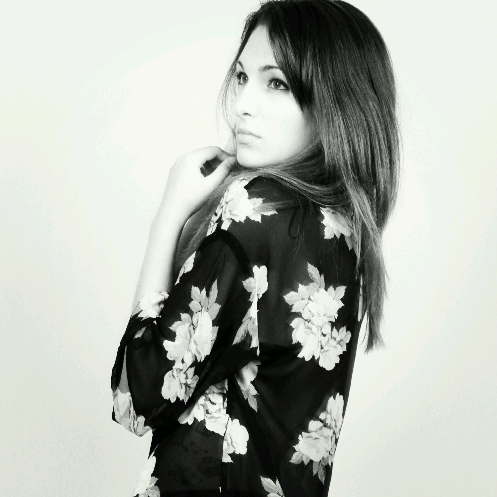 barbilokuras's profile picture. Profesora de futuros e importantes profesionales y que además bailan al ritmo de una buena música como mi Realidad. Increíble pero cierto...