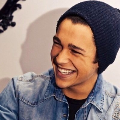 16- cutter | Fangirl | Mahomie + Magcon | https://t.co/qarkHKcbU5 | https://t.co/0qLLVB3lJX