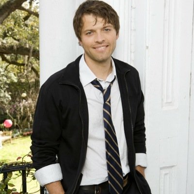 Angels? You mean the ornaments on trees? They aren't real, you delusional assbutt. {18+} {College!Cas} {SPN AU} {Multi-SL, SV}